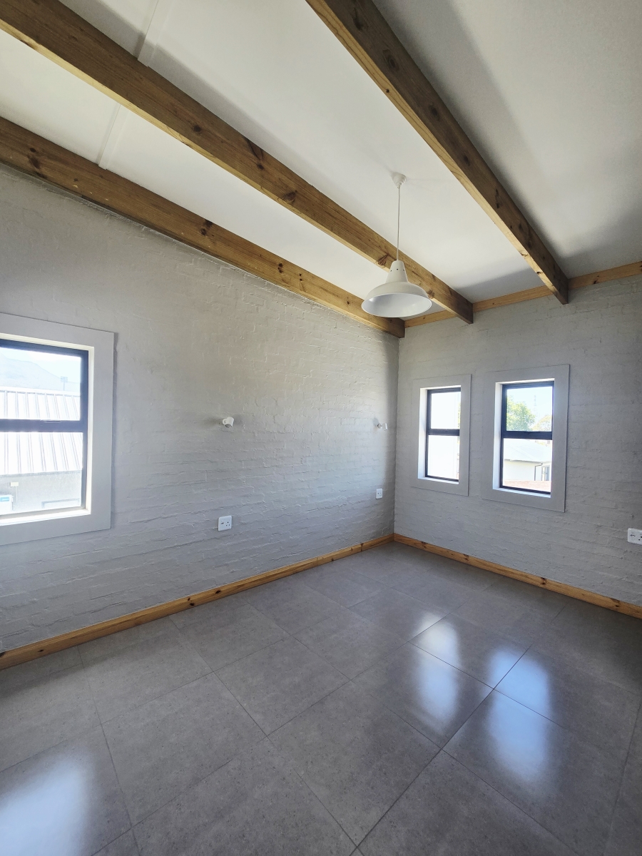 3 Bedroom Property for Sale in King George Park Western Cape